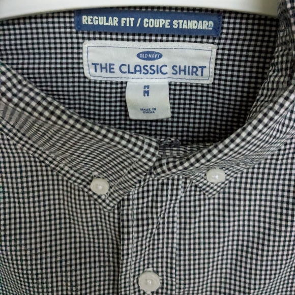 The Classic Gingham Button Down Shirt - size medium - Picture 4 of 5